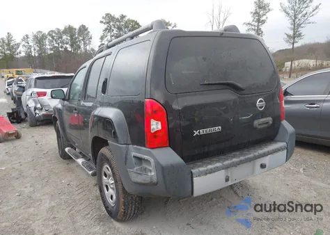 2011 Nissan Xterra X z USA, uszkodzony, nr VIN 5N1AN0NU5BC522864